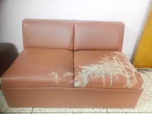 টু সিটার সোফা