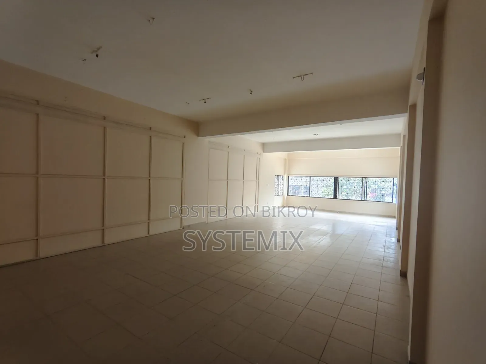 Luxurious Commercial/Corporate Building Rent Advertisement
