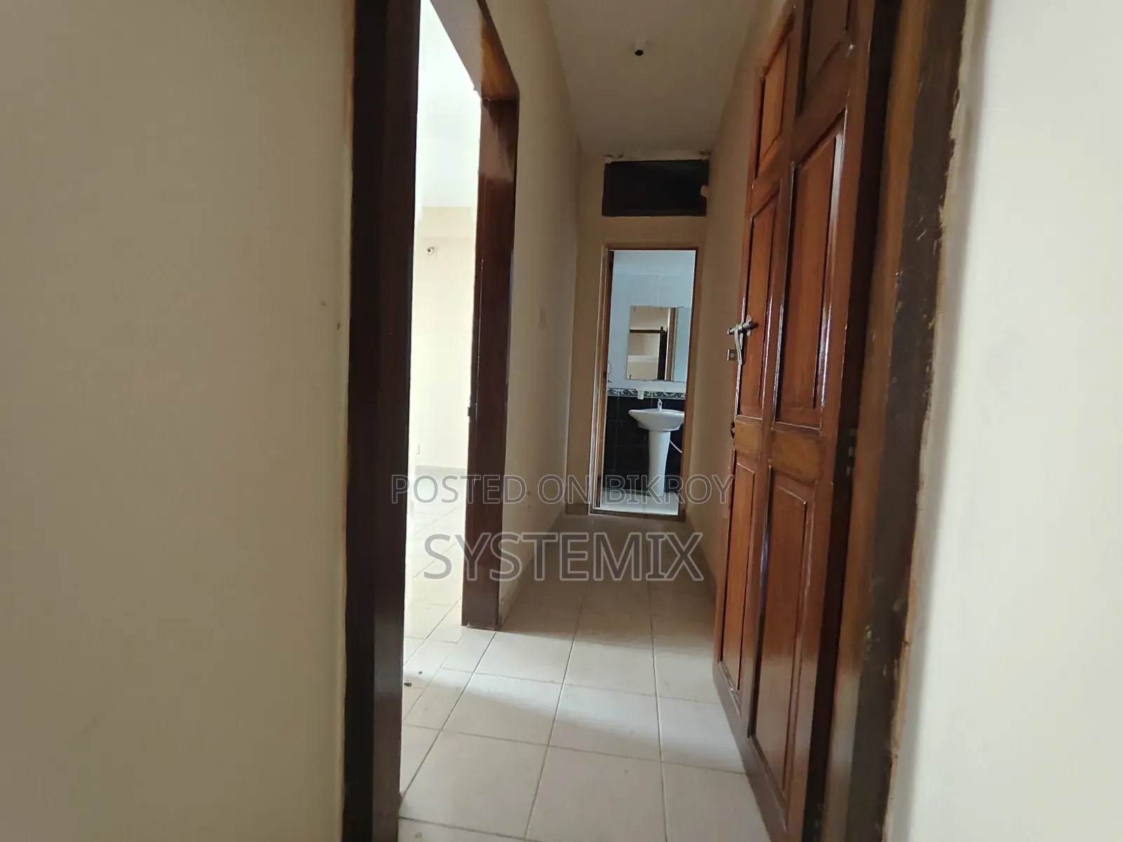 Luxurious Commercial/Corporate Building Rent Advertisement