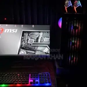Desktop Computer MSI model 16GB AMD Ryzen 7 SSD 512GB