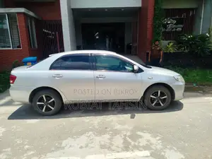 Toyota Axio 2012 Silver