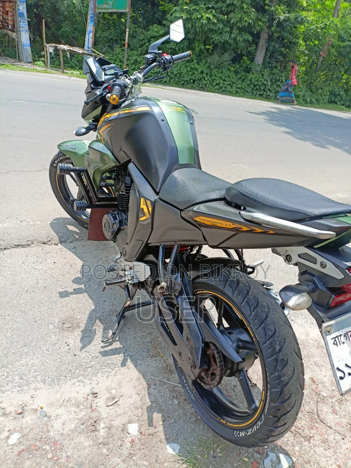 ইয়ামাহা এফজেডএস ভি২ ২০১৭ গ্রিন
