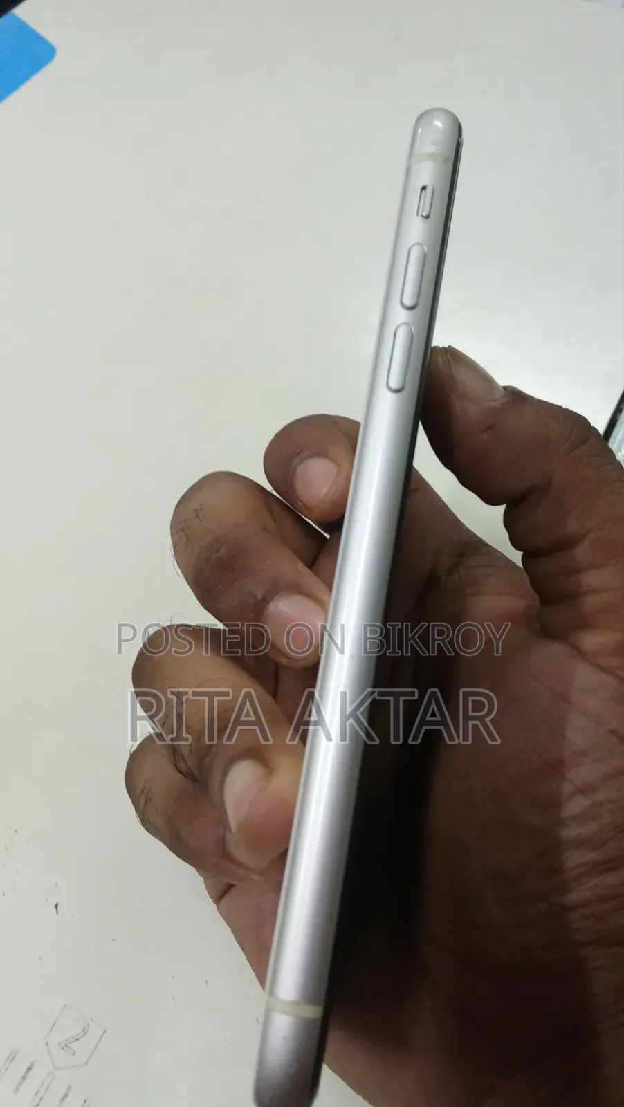 অ্যাপল আইফোন ১১ ১২৮ জিবি হোয়াইট