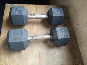 হেক্স ডাম্বেল বিক্রি করা হবে।