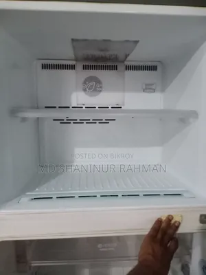 LG. ফ্রিজ টা বিক্রয় করা হবে