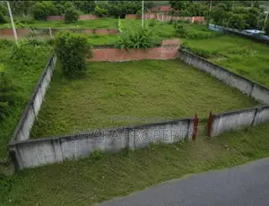 সেক্টর-২৫ এ ৭৫০ ফুট সংলগ্ন ৩ কাঠা পার্ক সাউথ
