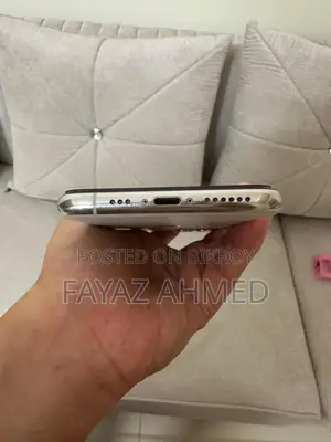 অ্যাপল আইফোন ১১ প্রো ২৫৬ জিবি সিলভার