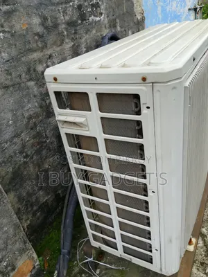 এসি গ্রী ইনভার্টার