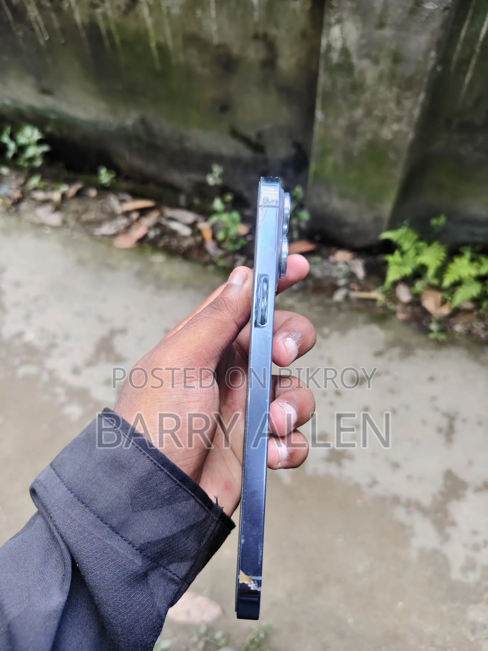 অ্যাপল আইফোন ১৩ প্রো ম্যাক্স ২৫৬ জিবি ব্লু