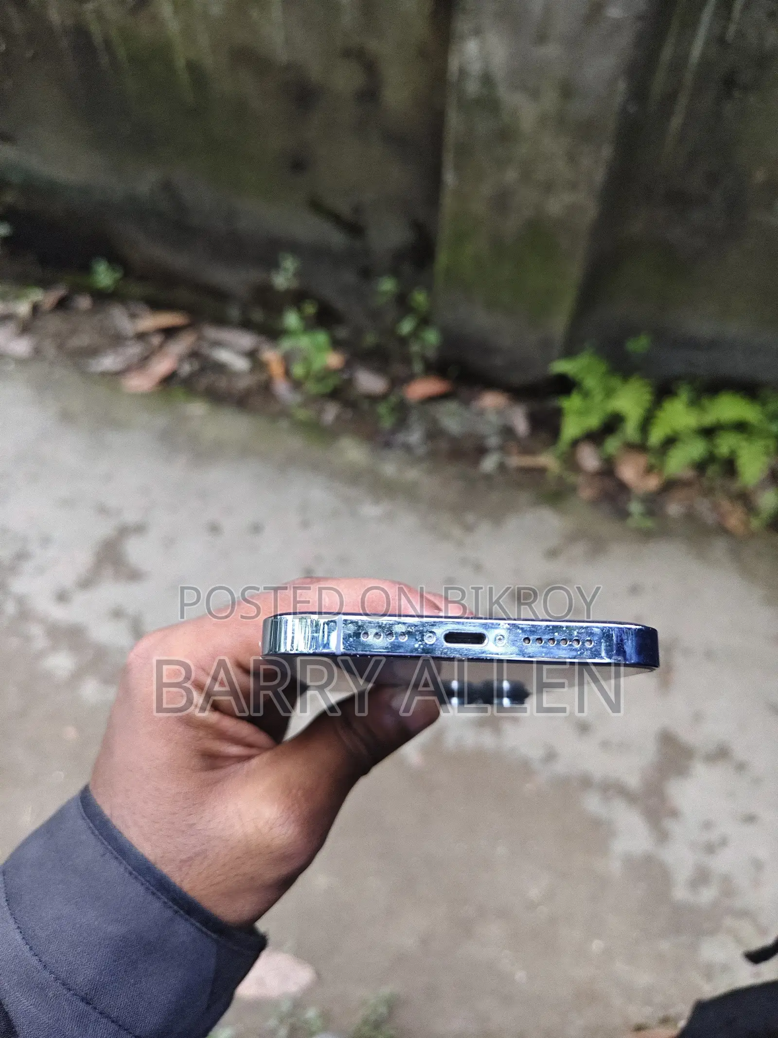 অ্যাপল আইফোন ১৩ প্রো ম্যাক্স ২৫৬ জিবি ব্লু