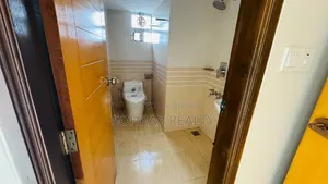 উত্তরায় সোহরাব রিয়েলটির ৪ বেডরুমের অ্যাপার্টমেন্ট বিক্রয়ের জন্য