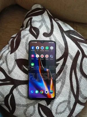 OnePlus 6T 128 GB Black