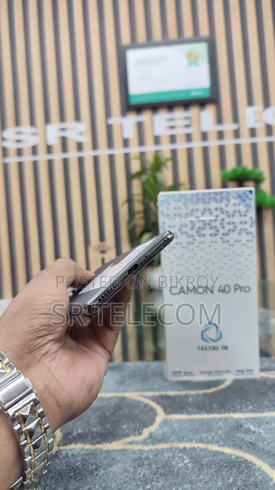 Tecno Camon 40 Pro 4G 256 GB Graphite