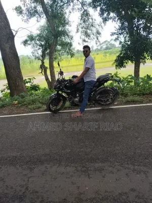 Hero Xtreme 125R 2025 Black