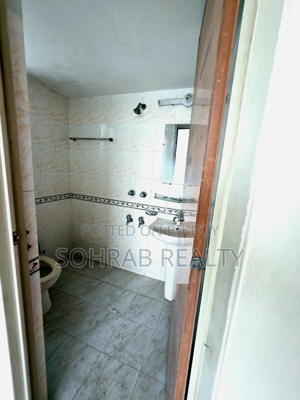 3-Bedroom Apartment in Sohrab Realty, Uttara for sale
