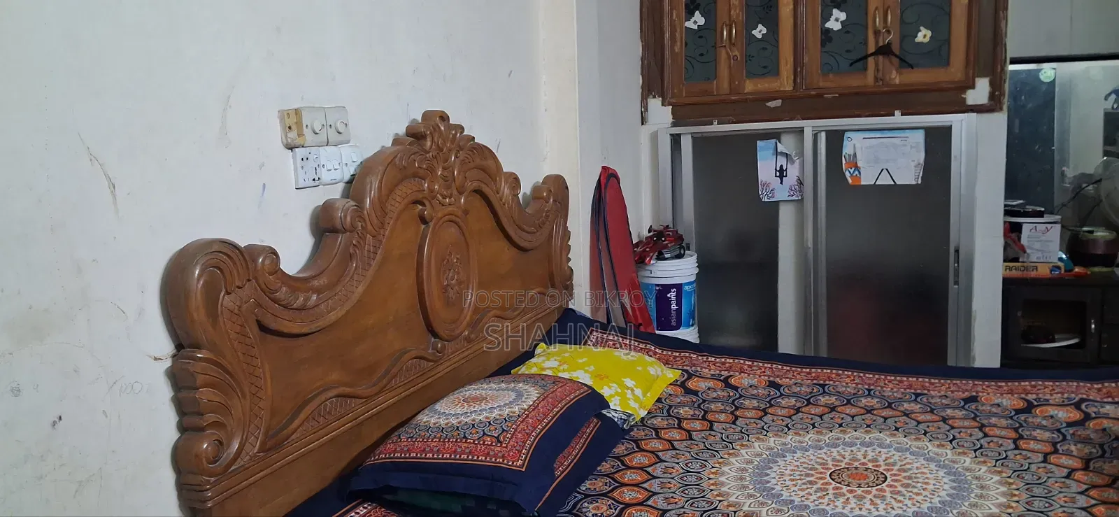 Used Wood Bed