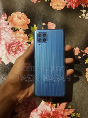 স্যামসাং এফ২২