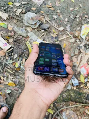 অ্যাপল আইফোন ১১ প্রো ২৫৬ জিবি সবুজ