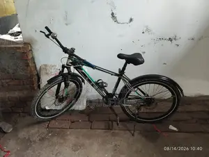 সাইকেলটি অনেক ফ্রী। দ্রুত চলে।
