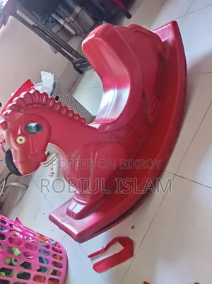 খেলনা ঘোড়া