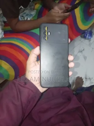 টেকনো স্পার্ক ৮ প্রো ৬৪ জিবি ব্ল্যাক