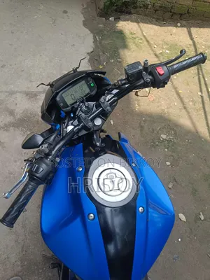 সুজুকি জিক্সার মনোটোন ২০১৭ নীল