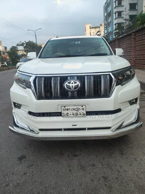 ভাড়ার জন্য প্রাডো