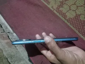 রিয়েলমি ৮ ৫জি ১২৮ জিবি