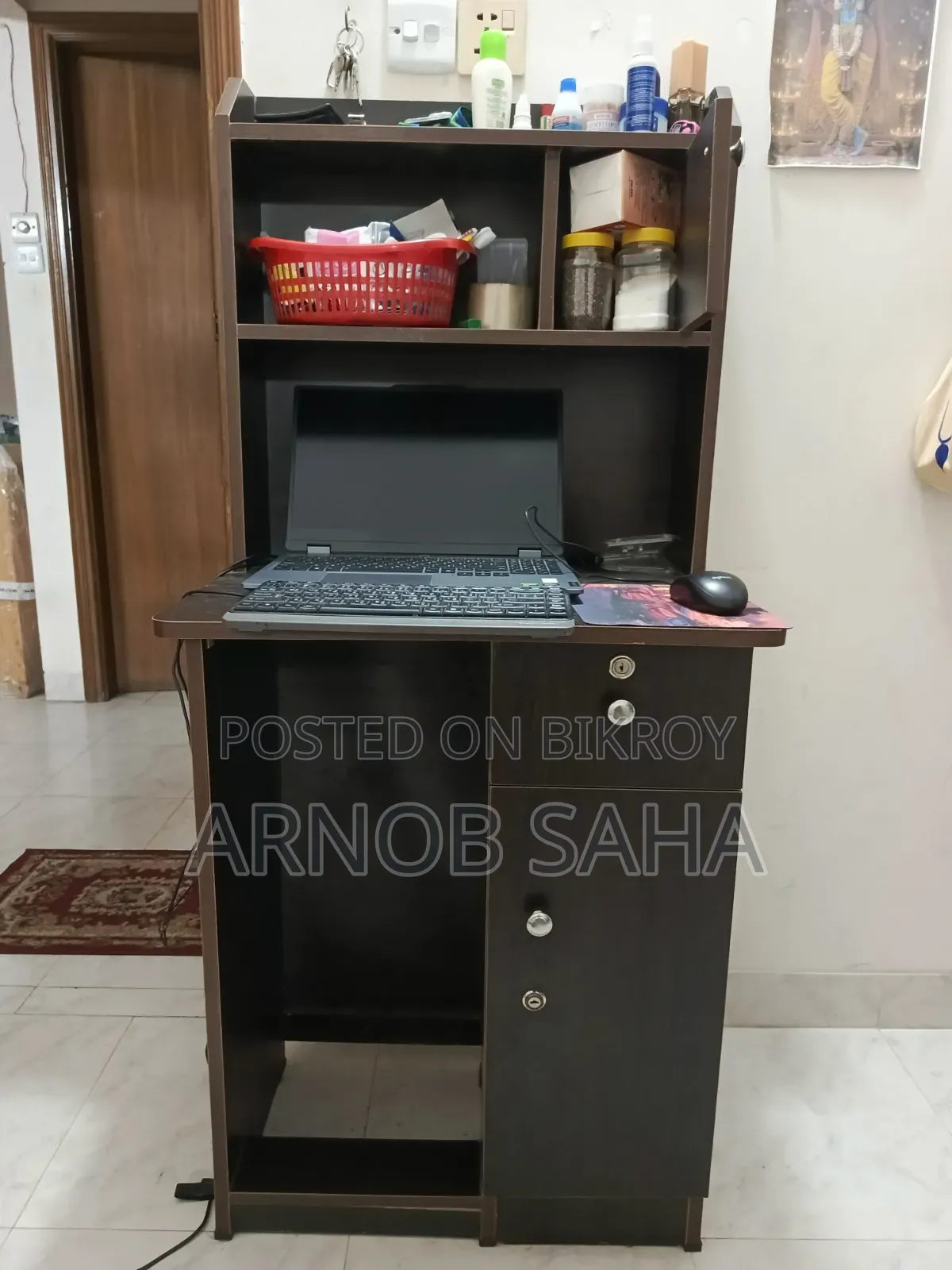 Reading Table