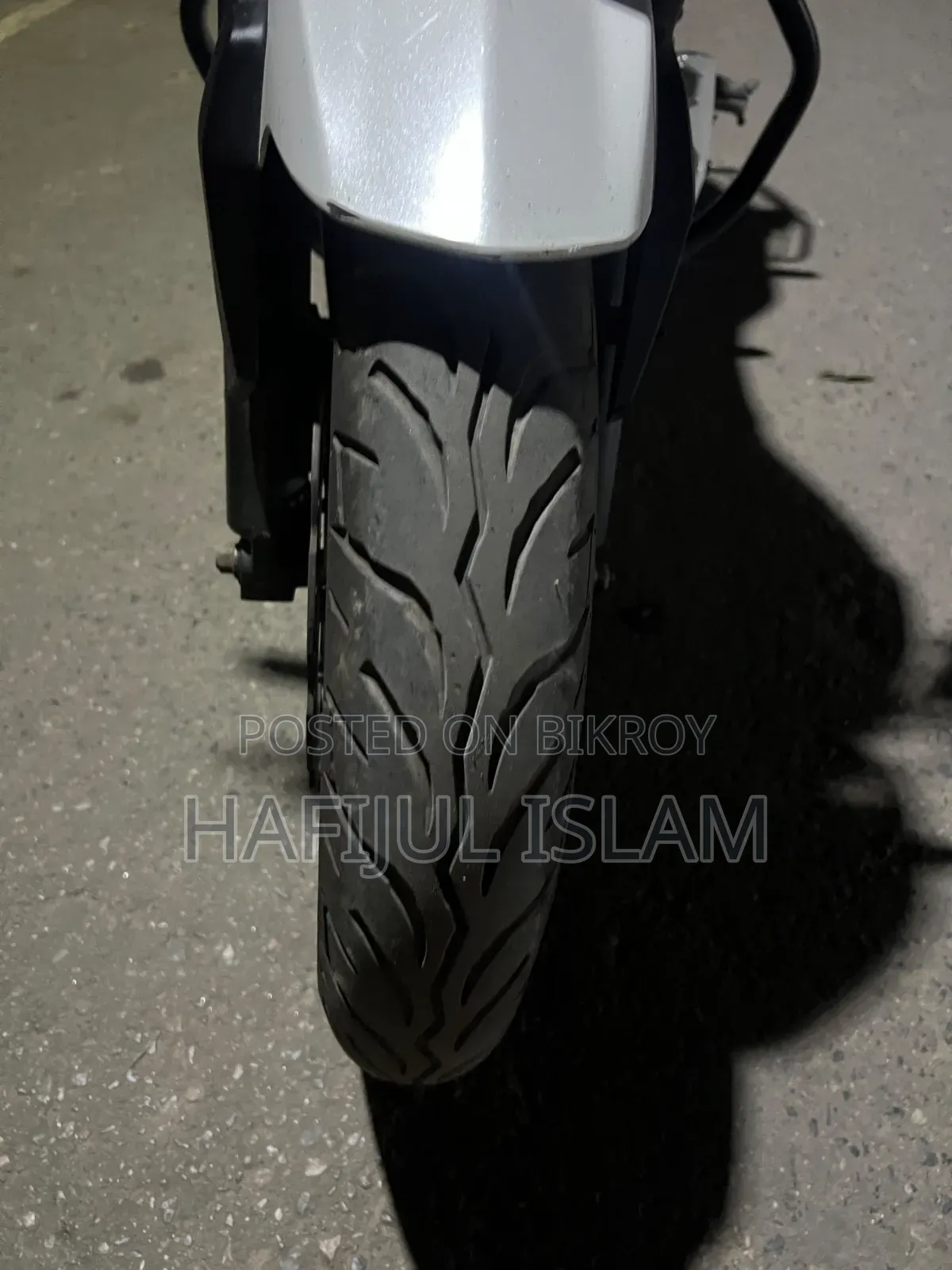 হিরো থ্রিলার ১৬০আর রিফ্রেশ ২০২৩ সাদা