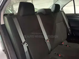 Toyota Axio 2021 Silver