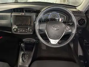 Toyota Axio 2021 Silver