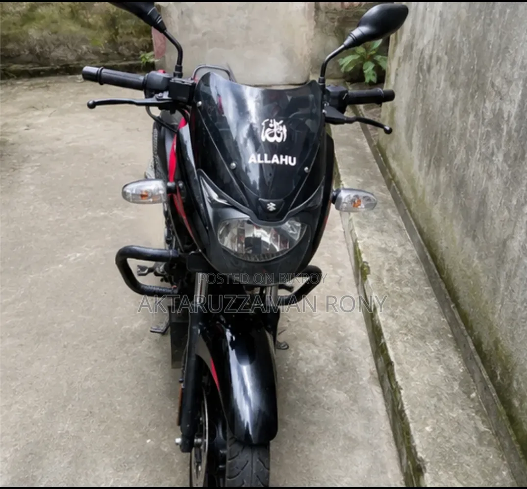 বাজাজ পালসার ১৫০ ২০২২ কালো