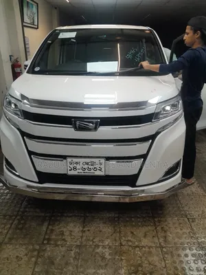 নোহা এক্স ভাড়ার জন্য