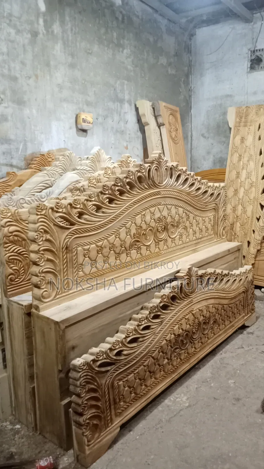 2.5" Solid Thick Bed Made With Will Be Sold
