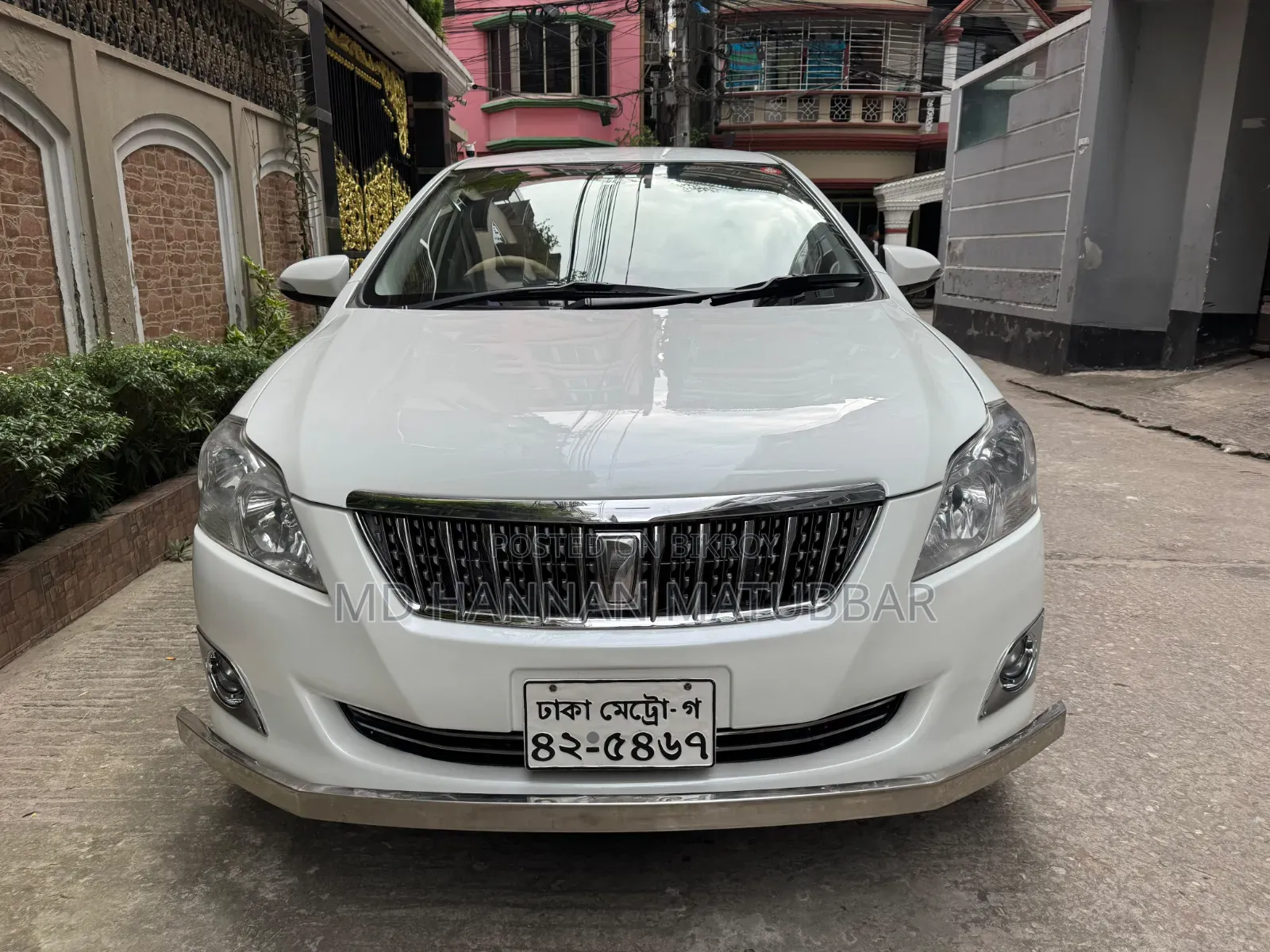 টয়োটা প্রিমিও ২০১৩ পার্ল