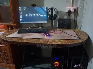Desktop Computer 16GB AMD Ryzen 5 SSD 256GB