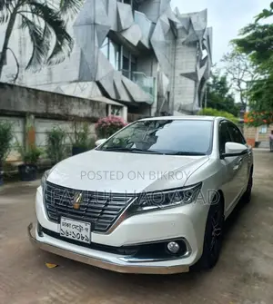 টয়োটা প্রিমিও ১.৫ এফডব্লিউডি ২০১৭ পার্ল