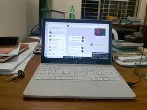 Laptop Microsoft Surface Laptop SE 8GB Intel Pentium SSD 128GB