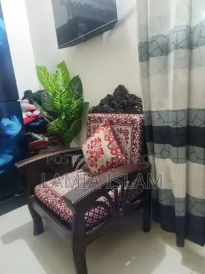 নতুন কভার সহ সোফা সেট