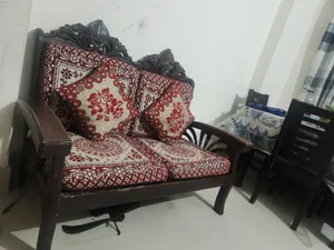 নতুন কভার সহ সোফা সেট