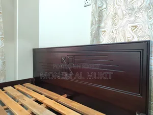 একদম নতুন MDF বেড ৫×৭ ফুট | জুলাই ২০২৬-এ কেনা, অব্যবহৃত