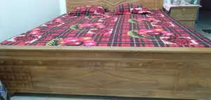 Segun Wood Bed