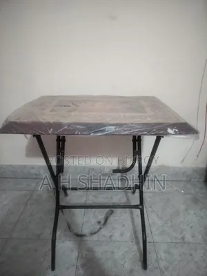 টেবিল (রিডিং / রেস্তোরাঁ) ফোল্ডিং