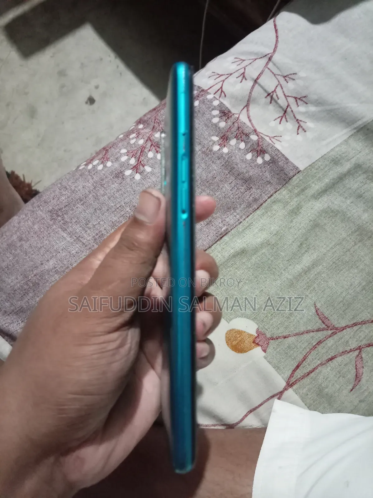 রিয়েলমি ৫আই ৬৪ জিবি নীল
