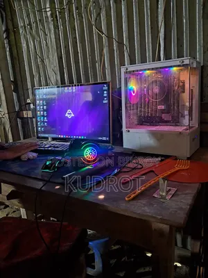 Desktop Computer 16GB AMD Ryzen 5 SSD 250GB