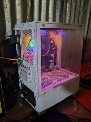 Desktop Computer 16GB AMD Ryzen 5 SSD 250GB