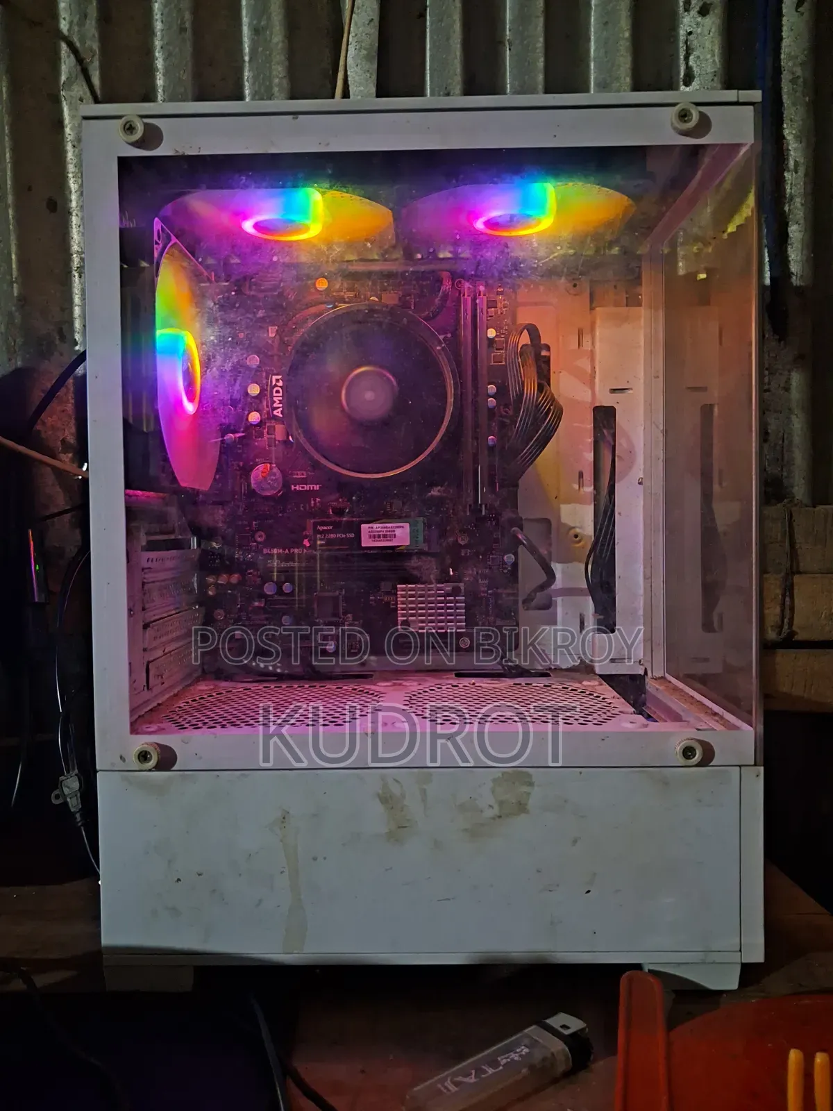 Desktop Computer 16GB AMD Ryzen 5 SSD 250GB