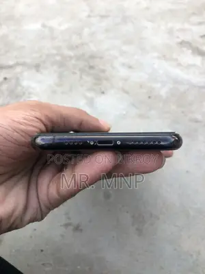 অ্যাপল আইফোন ১১ প্রো ম্যাক্স ২৫৬ জিবি ব্ল্যাক