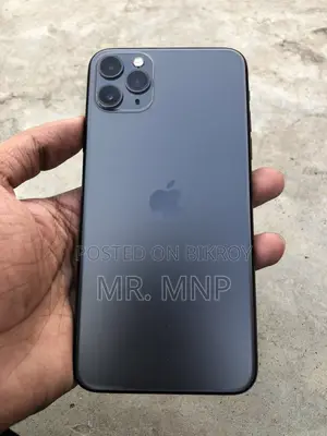 অ্যাপল আইফোন ১১ প্রো ম্যাক্স ২৫৬ জিবি ব্ল্যাক